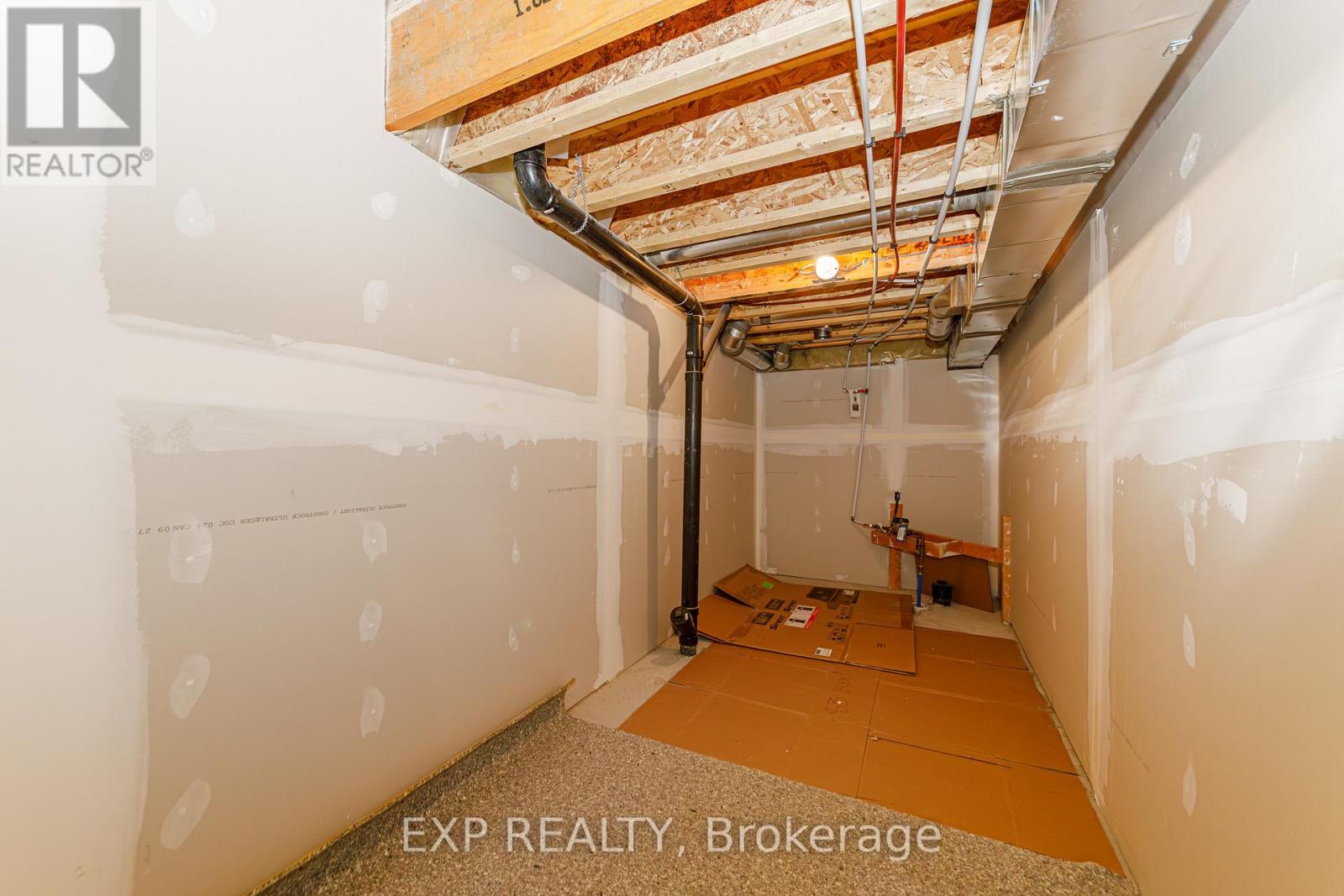 18 Rookie Crescent, Ottawa, Ontario K2V 0R9 - Photo 31 - X13432576