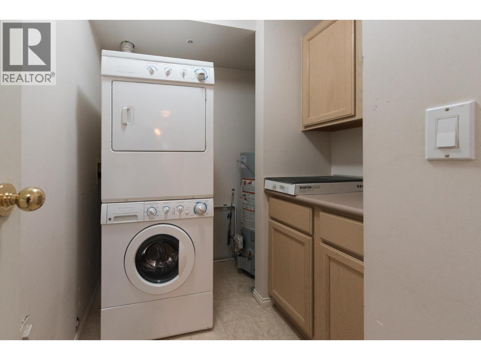 35 689 Park Road, Gibsons, British Columbia  V0N 1V7 - Photo 11 - R3110027