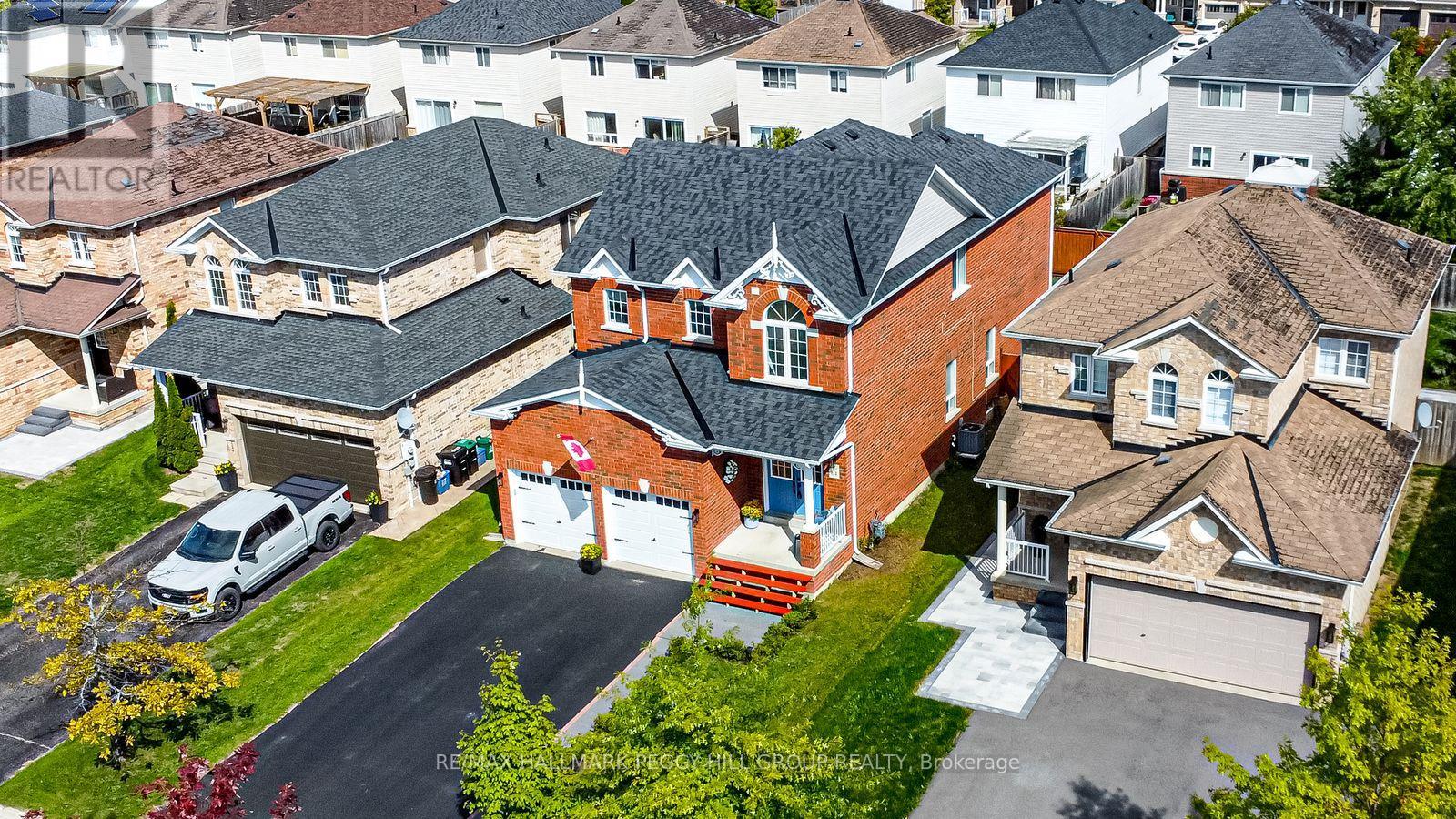 64 LAKE CRESCENT, Barrie, Ontario