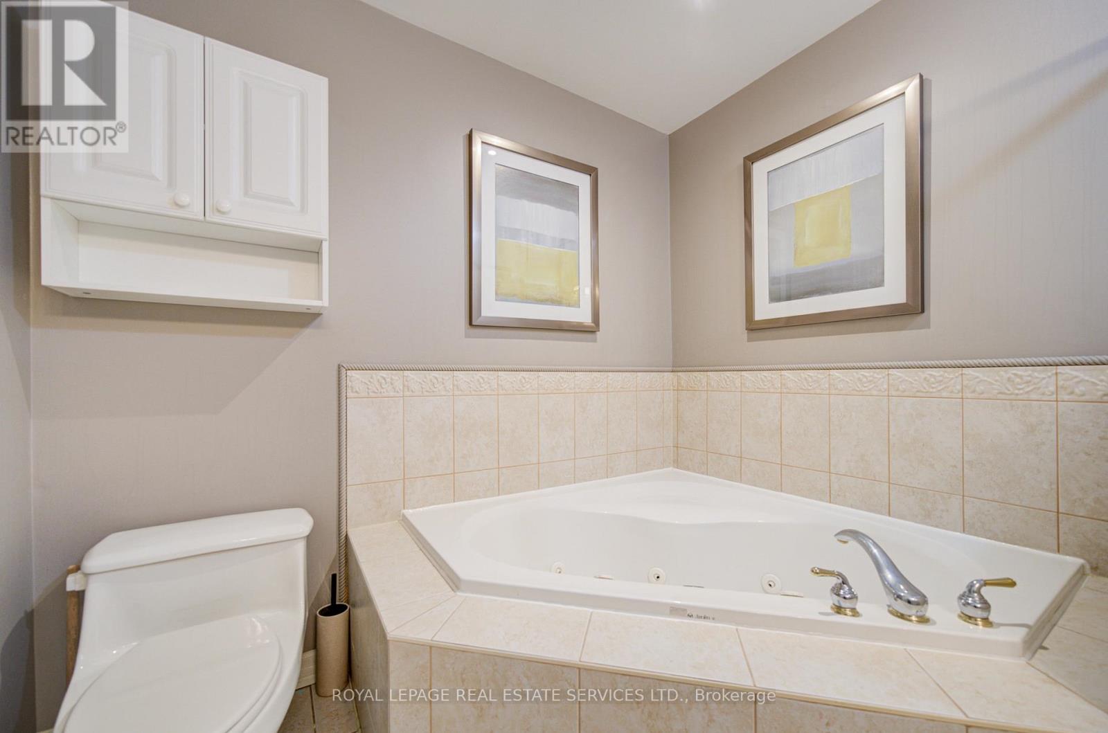 115 St Lawrence Drive, Mississauga, Ontario  L5G 4V2 - Photo 33 - W13428176
