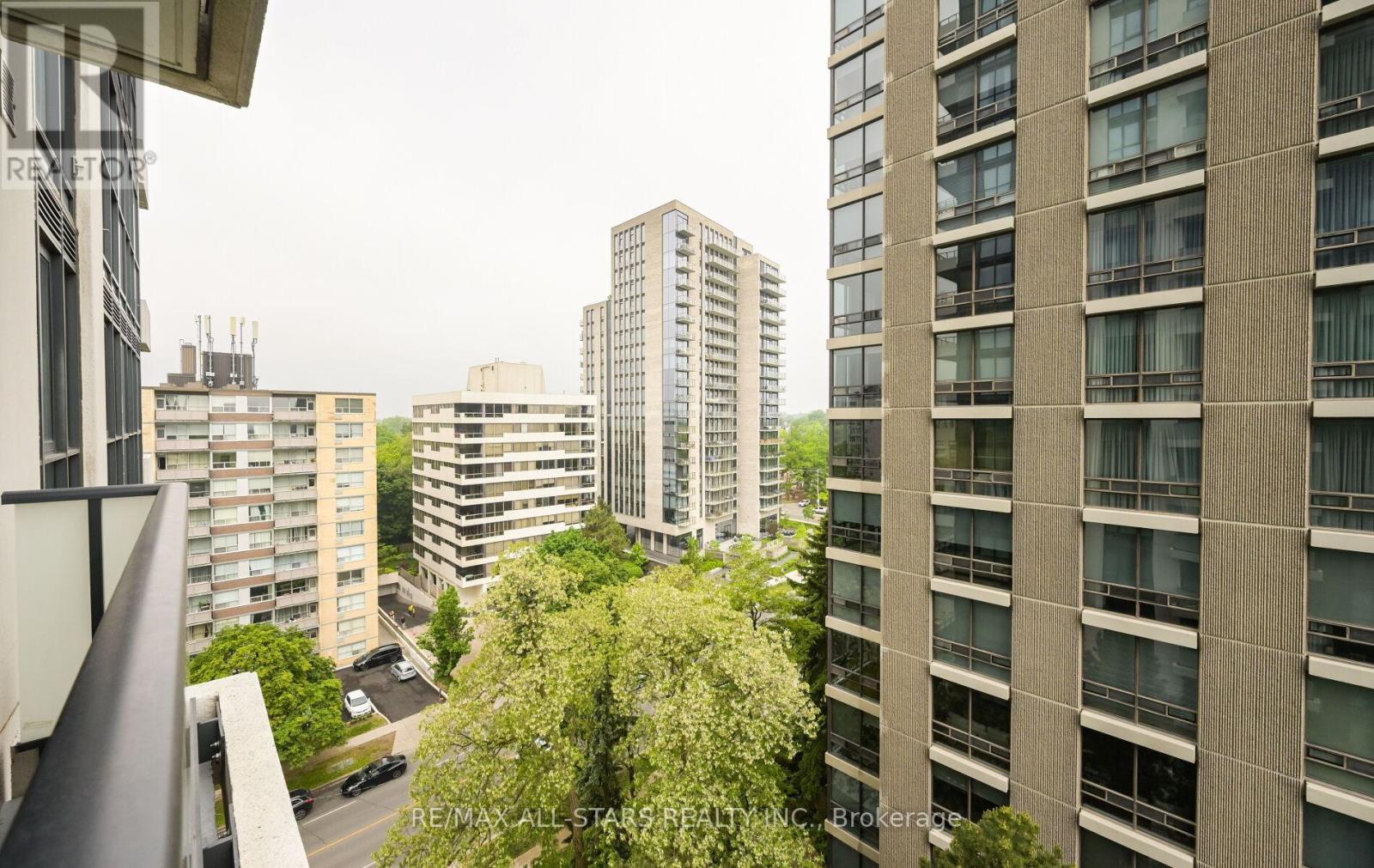 1001 - 609 Avenue Road, Toronto, Ontario  M4V 0B1 - Photo 18 - C12954482