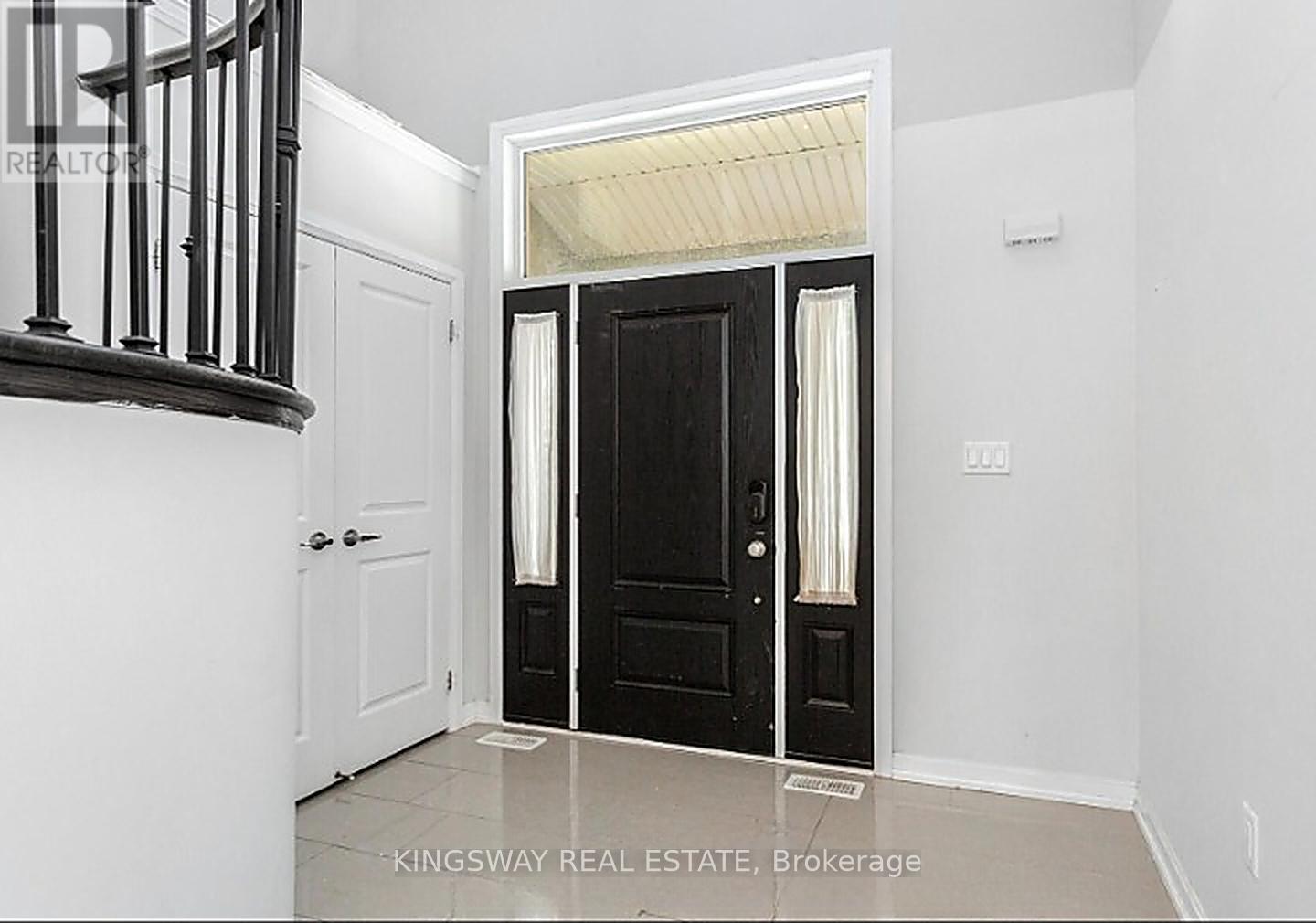288 Sixteen Mile Drive, Oakville, Ontario  L6M 0V8 - Photo 17 - W13433218