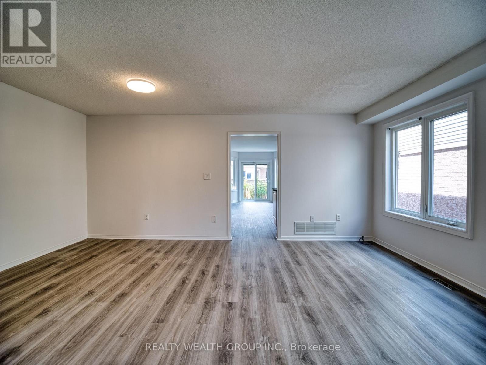 11 Birchcliffe Drive, Brampton, Ontario  L6Z 4T3 - Photo 11 - W13433246