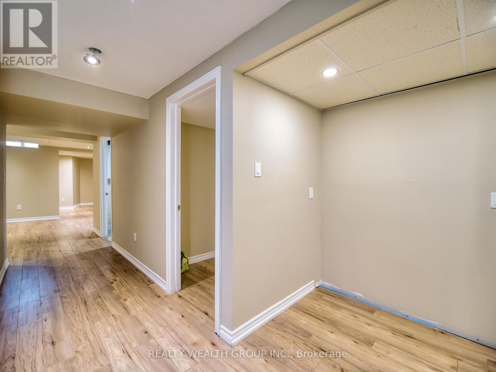 11 Birchcliffe Drive, Brampton, Ontario  L6Z 4T3 - Photo 40 - W13433246