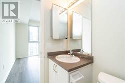 Ph216 - 349 Rathburn Road W, Mississauga, Ontario  L5B 0G9 - Photo 19 - W13433268