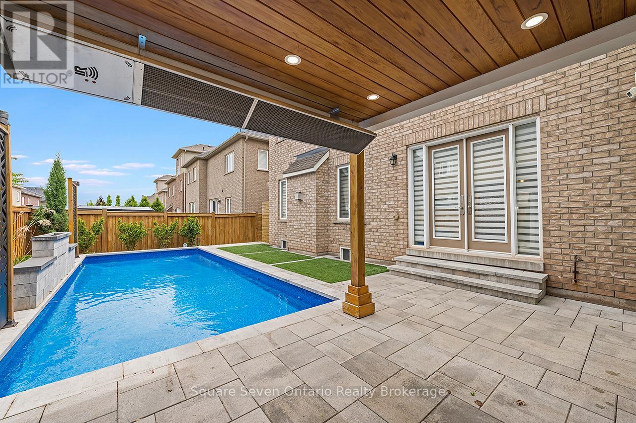 2147 Vineland Crescent, Oakville, Ontario  L6H 0J6 - Photo 27 - W13433270