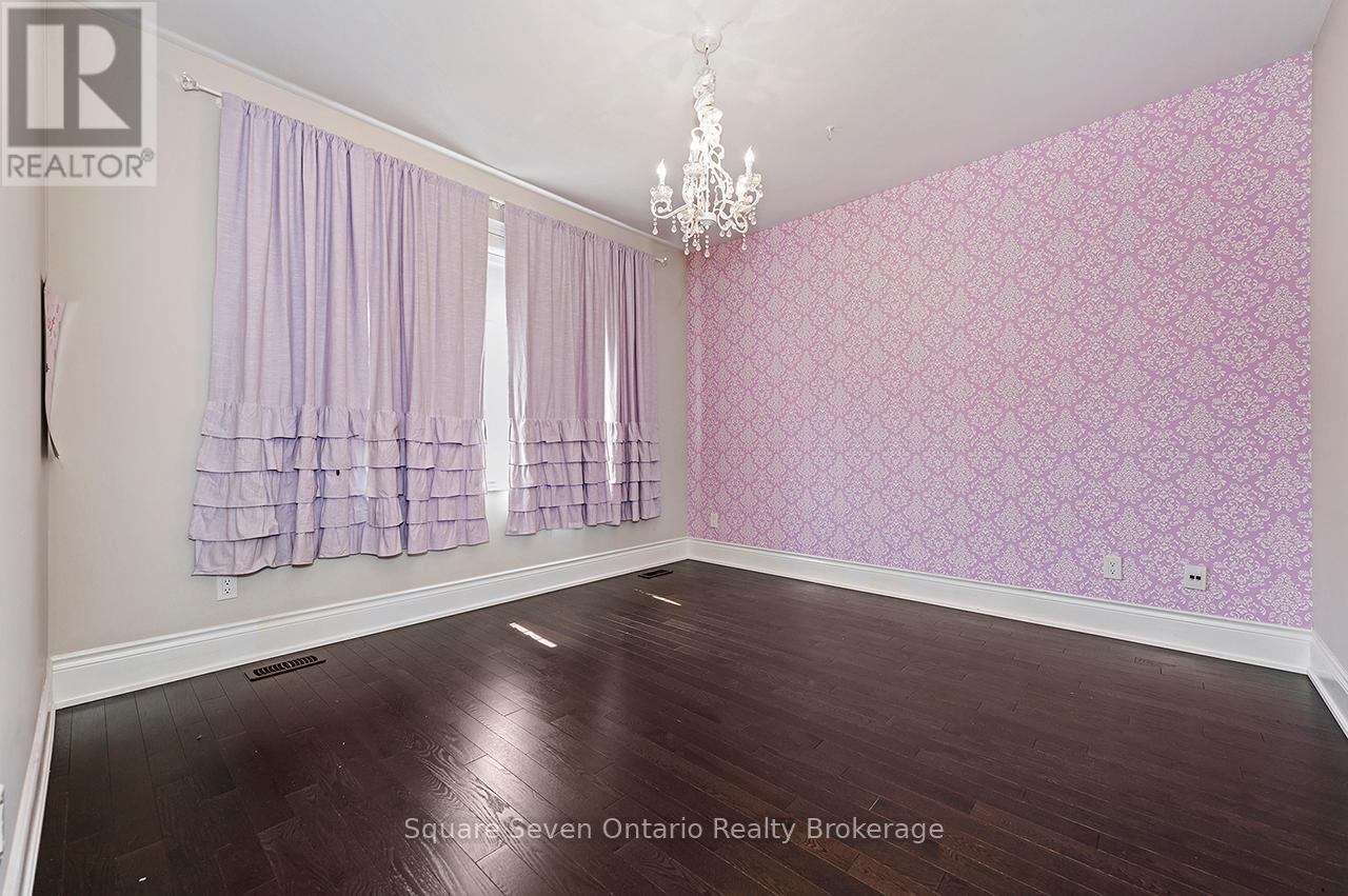 2147 Vineland Crescent, Oakville, Ontario  L6H 0J6 - Photo 35 - W13433270