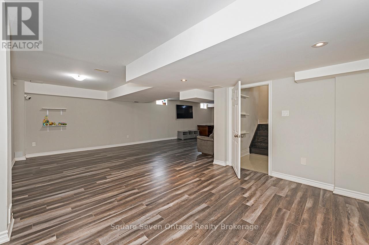 2147 Vineland Crescent, Oakville, Ontario  L6H 0J6 - Photo 43 - W13433270