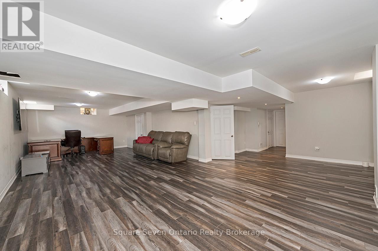 2147 Vineland Crescent, Oakville, Ontario  L6H 0J6 - Photo 44 - W13433270