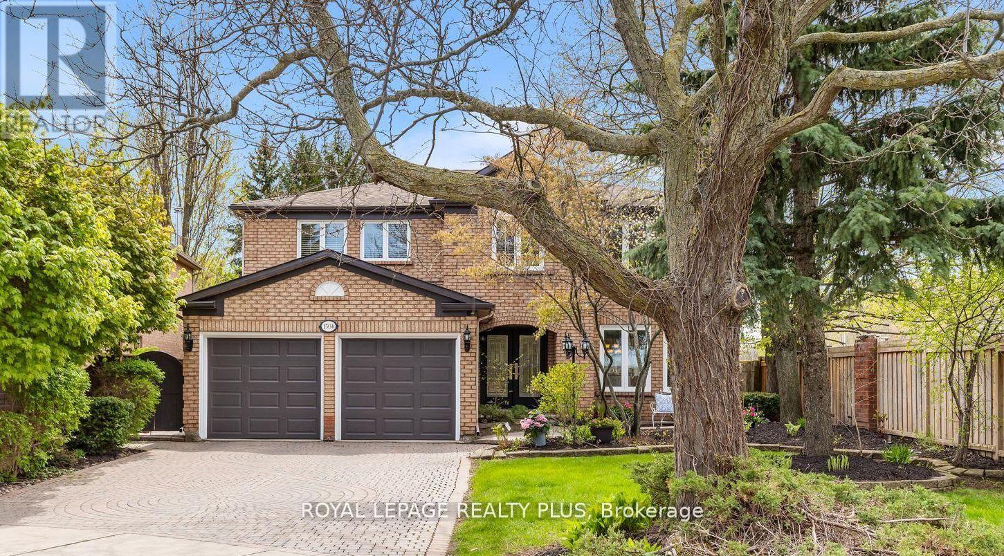1504 TANNER COURT, Oakville, Ontario