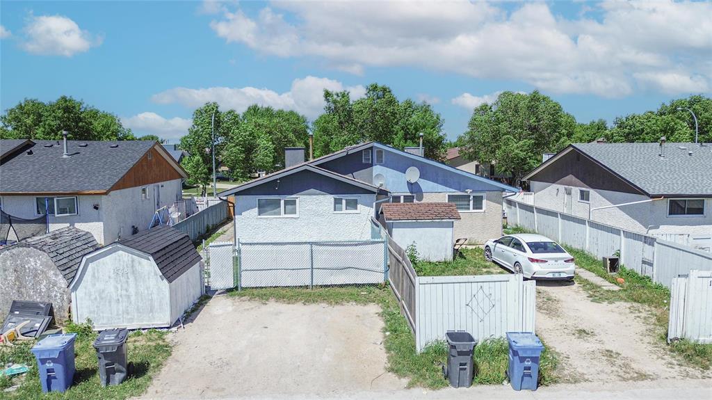 1748 Jefferson Avenue, Winnipeg, Manitoba  R2P 1N8 - Photo 1 - 202613556
