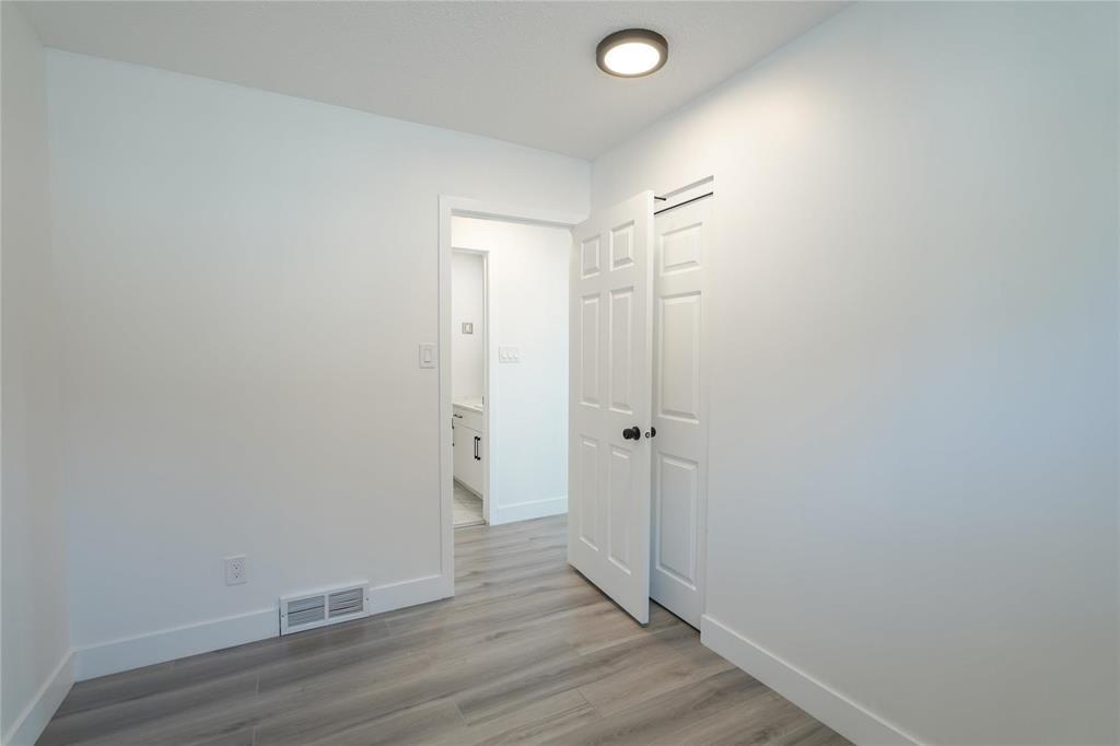1748 Jefferson Avenue, Winnipeg, Manitoba  R2P 1N8 - Photo 8 - 202613556
