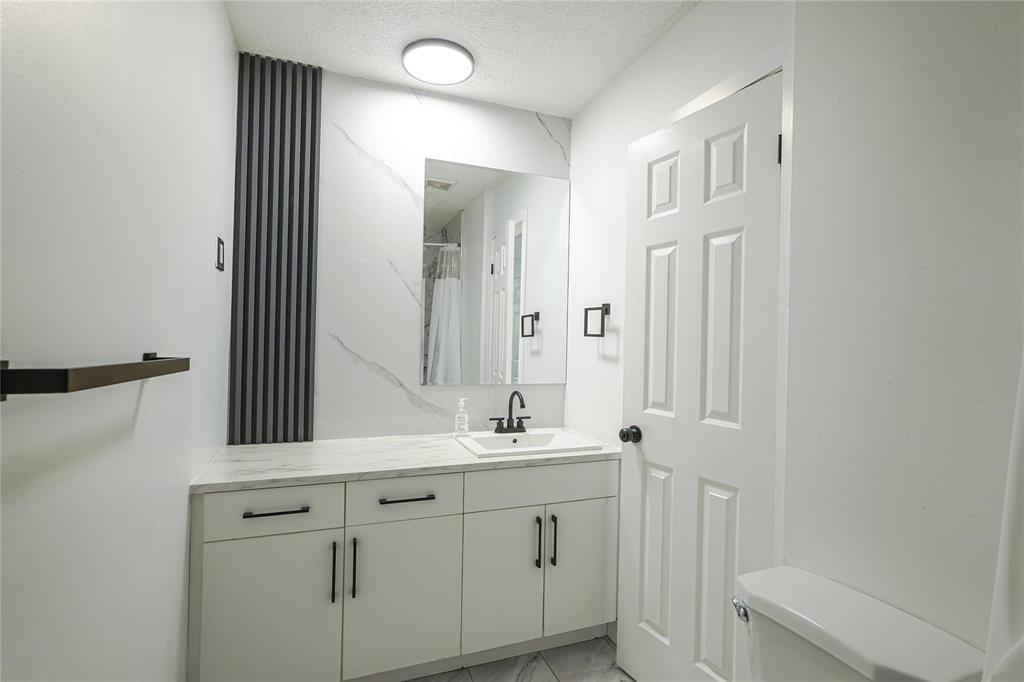 1748 Jefferson Avenue, Winnipeg, Manitoba  R2P 1N8 - Photo 9 - 202613556