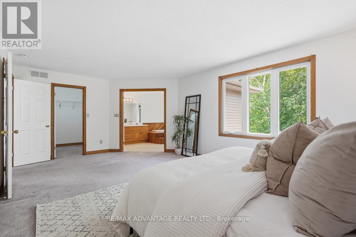 74 Mill Road, Thames Centre, Ontario N0L 1G2 - Photo 25 - X13433538