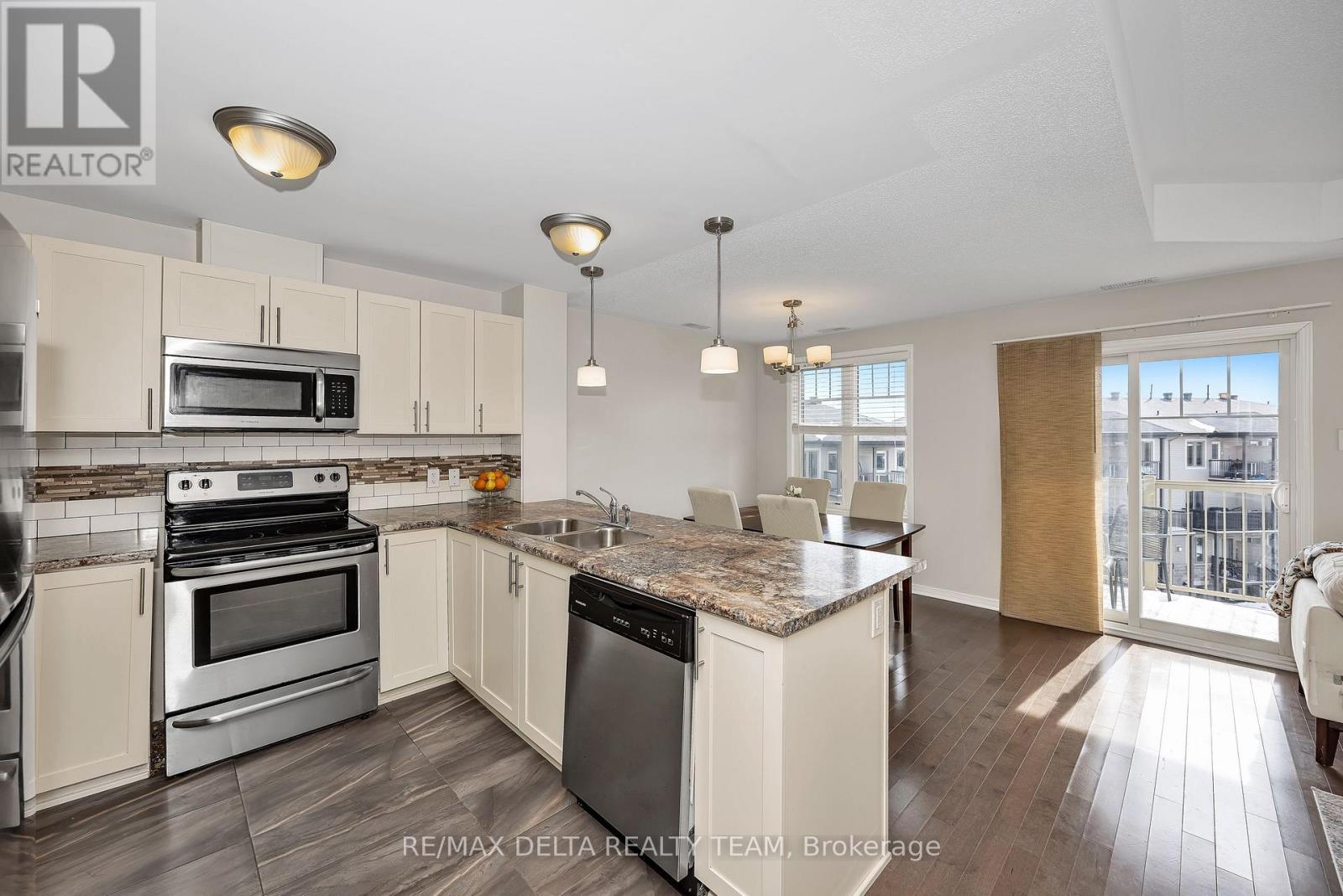 7 - 486 Via Verona Avenue, Ottawa, Ontario  K2J 6B3 - Photo 5 - X13433654