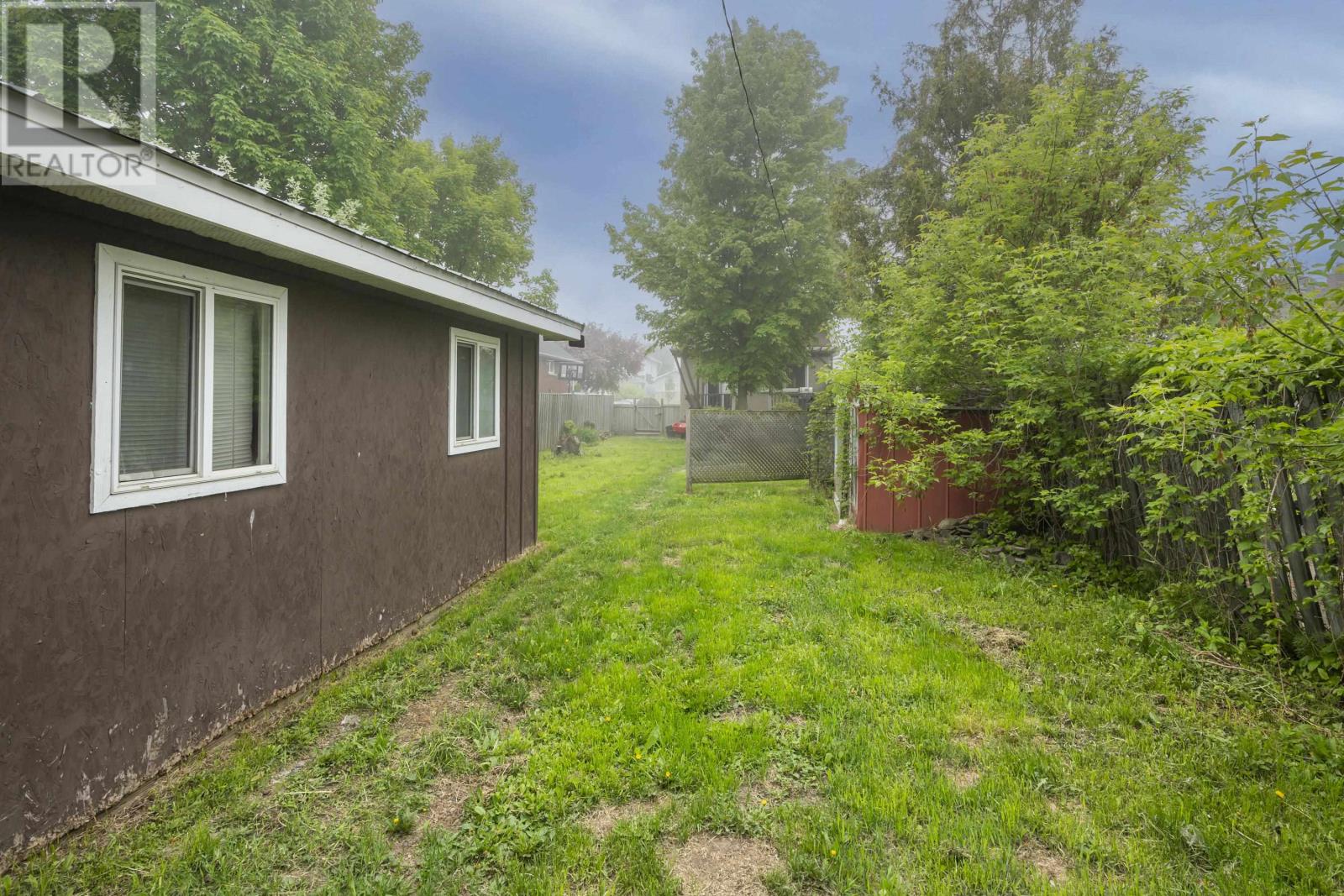 123 Francis St W, Thunder Bay, Ontario  P7E 4B8 - Photo 44 - TB2601476