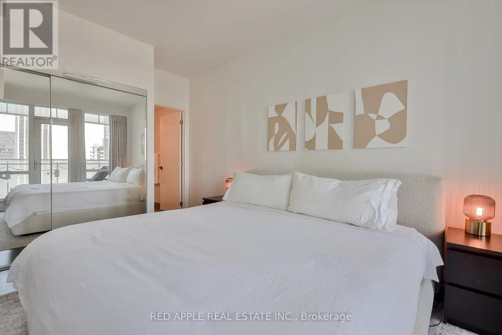 3105 - 80 John Street, Toronto, Ontario  M5V 1J2 - Photo 24 - C13415900