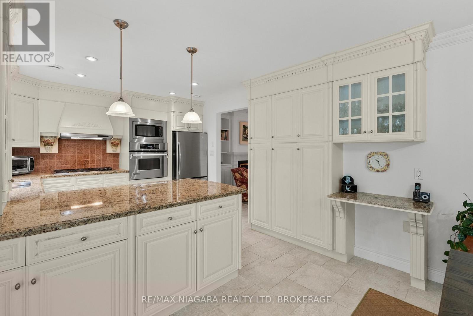 27 Oak Drive, Niagara-On-The-Lake, Ontario  L0S 1J0 - Photo 16 - X13433468