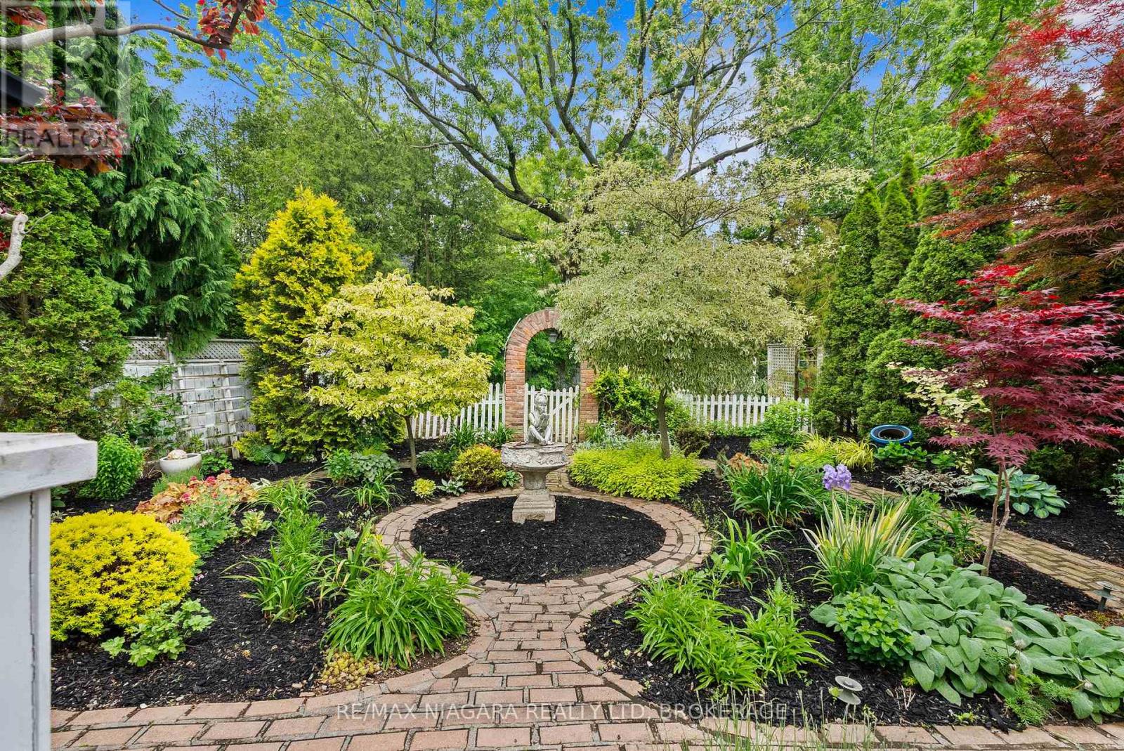 27 Oak Drive, Niagara-On-The-Lake, Ontario  L0S 1J0 - Photo 40 - X13433468