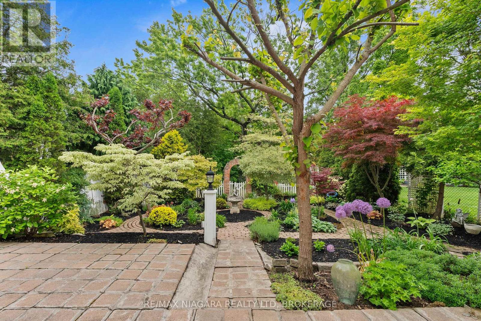 27 Oak Drive, Niagara-On-The-Lake, Ontario  L0S 1J0 - Photo 5 - X13433468