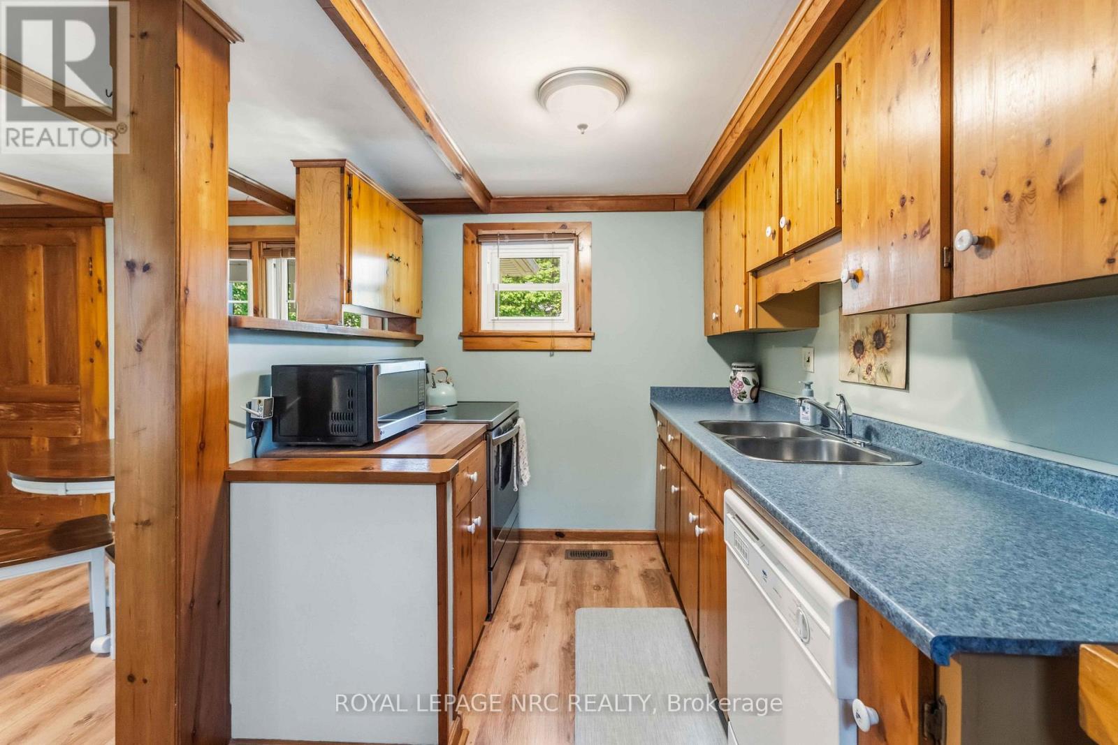 18 College Street, Pelham, Ontario  L0S 1E0 - Photo 11 - X13433674