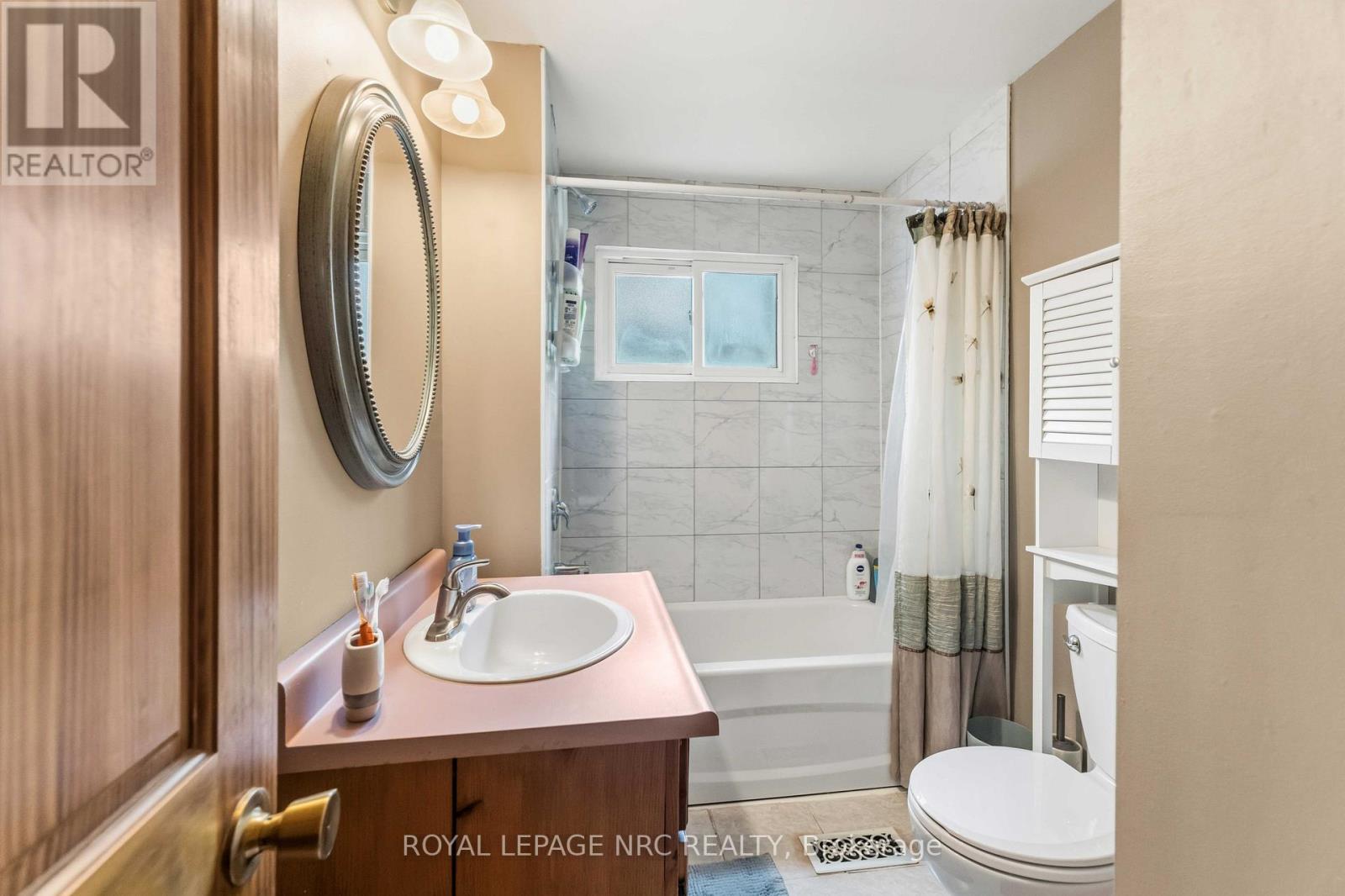 18 College Street, Pelham, Ontario  L0S 1E0 - Photo 30 - X13433674
