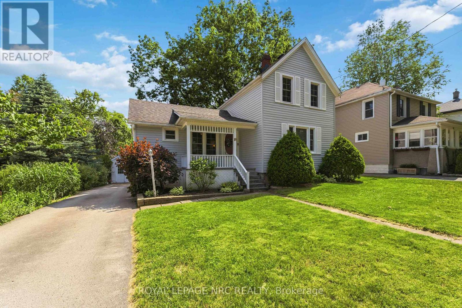 18 College Street, Pelham, Ontario  L0S 1E0 - Photo 4 - X13433674