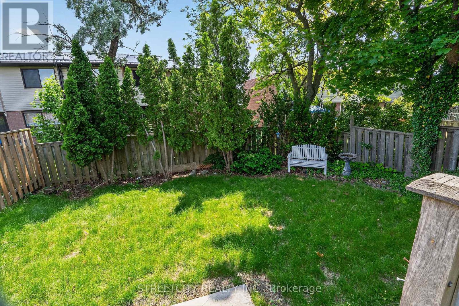 11 Rickwood Place, St. Thomas, Ontario  N5R 5Z3 - Photo 32 - X13429798