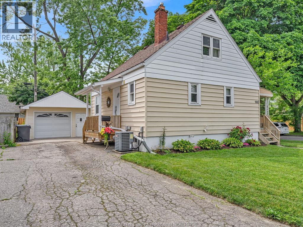 1803 ELLROSE, Windsor, Ontario