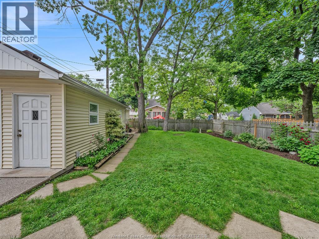 1803 Ellrose, Windsor, Ontario  N8W 4T7 - Photo 10 - 26013864