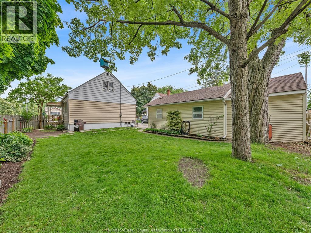 1803 Ellrose, Windsor, Ontario  N8W 4T7 - Photo 12 - 26013864