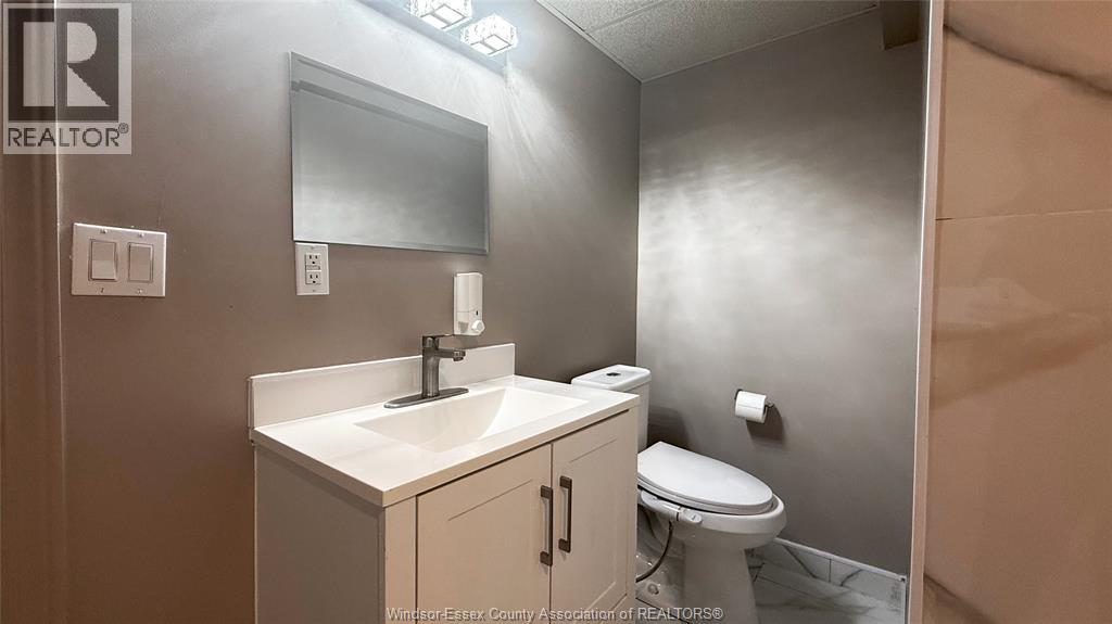 9793 Lynngrove Crescent, Windsor, Ontario  N8R 1B8 - Photo 34 - 26013859