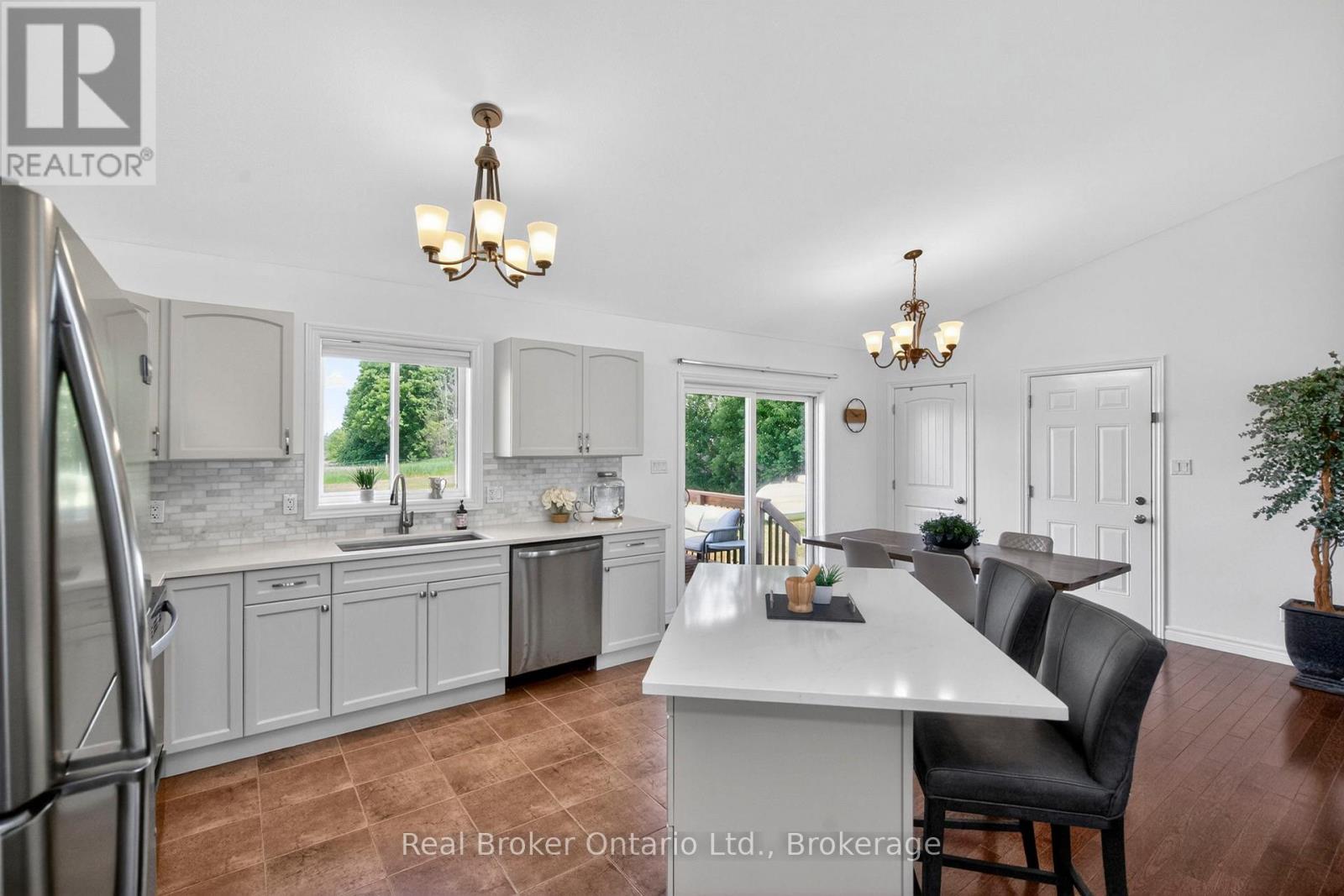 4984 Vasey Road, Tay, Ontario  L4R 4K3 - Photo 8 - S13433586