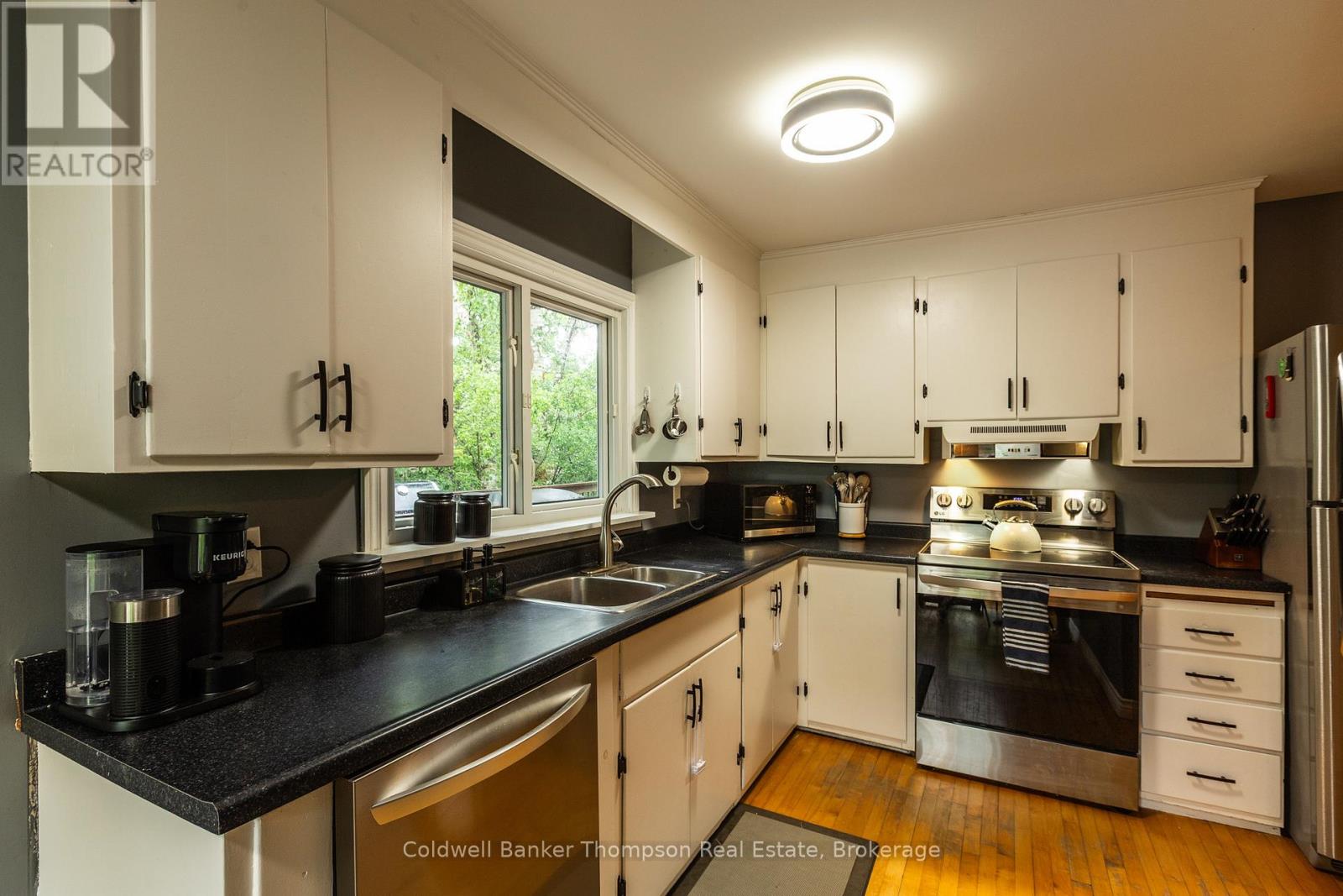 6 Johanna Street, Huntsville, Ontario P1H 1V5 - Photo 7 - X13433630