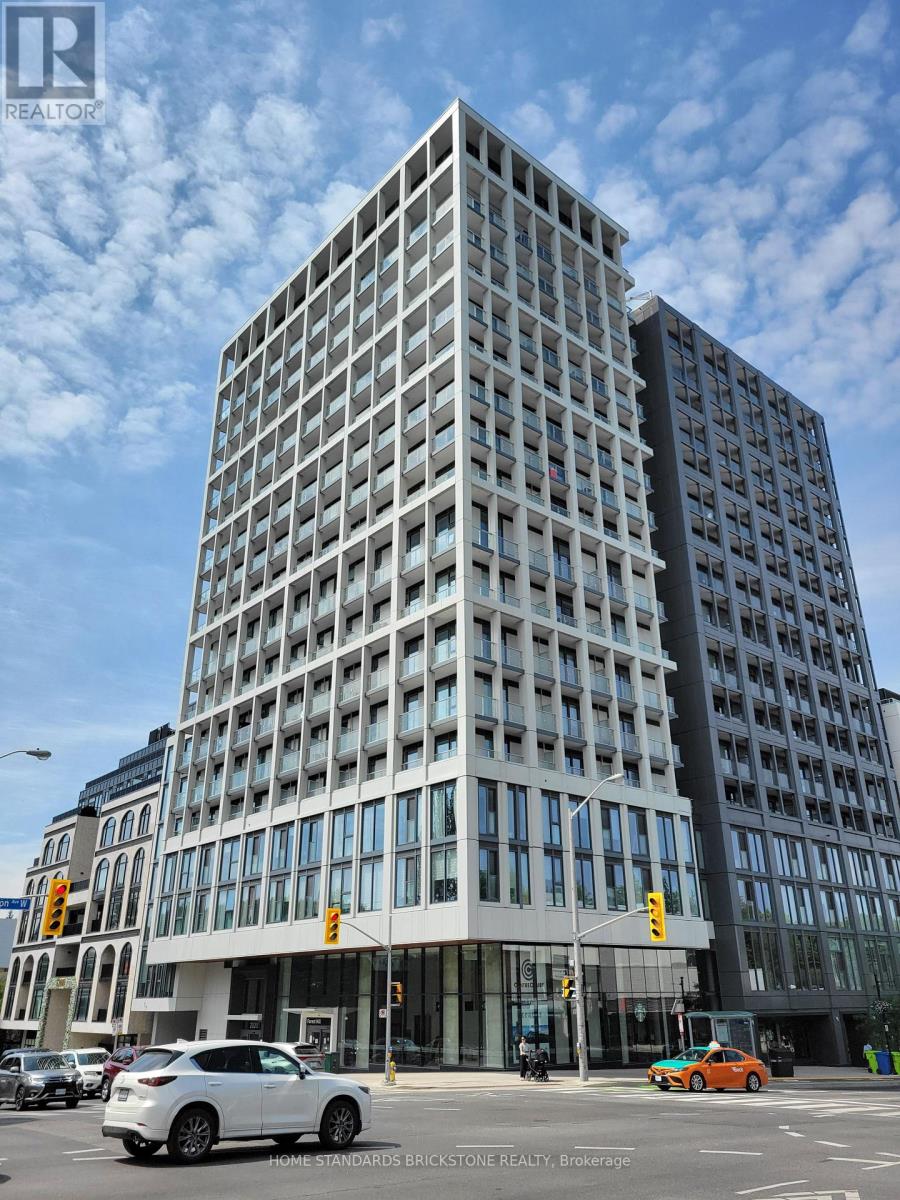 1017 - 2020 BATHURST STREET, Toronto, Ontario