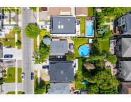 MAIN - 313 PATRICIA AVENUE, Toronto, Ontario