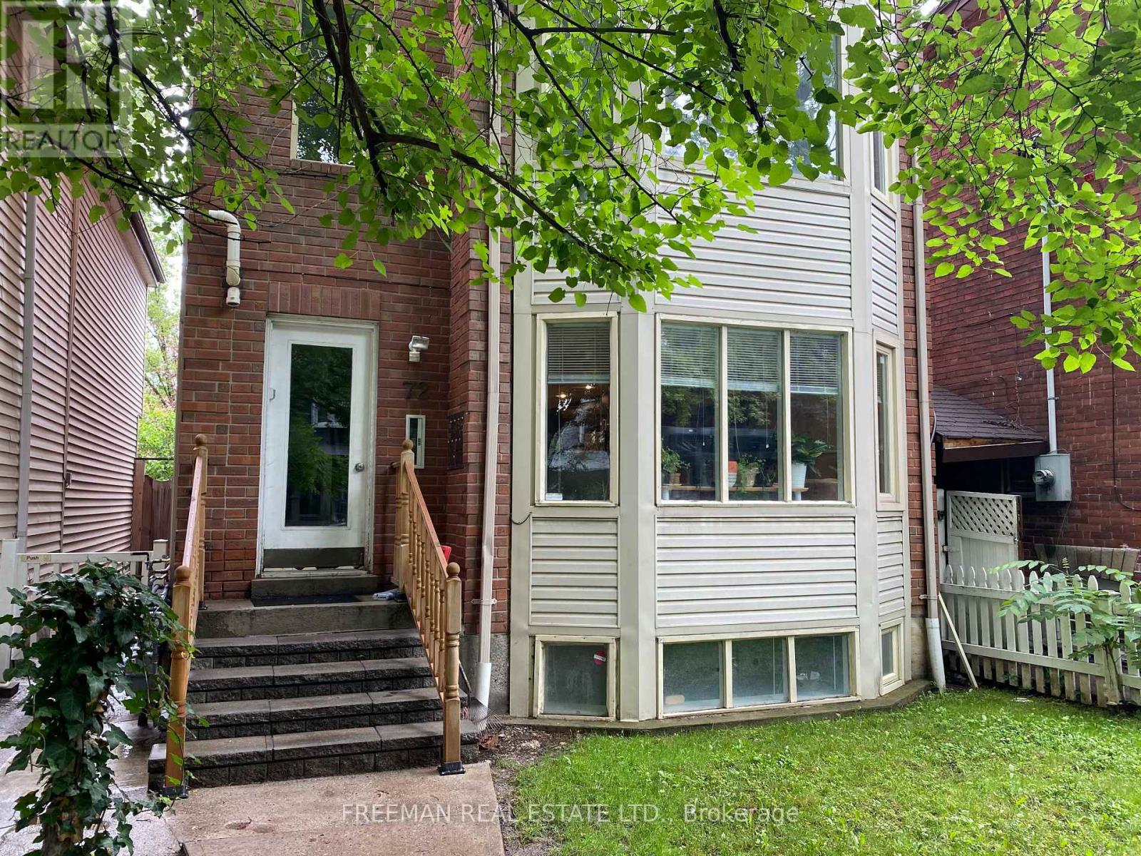 MAIN - 72 VERMONT AVENUE, Toronto, Ontario