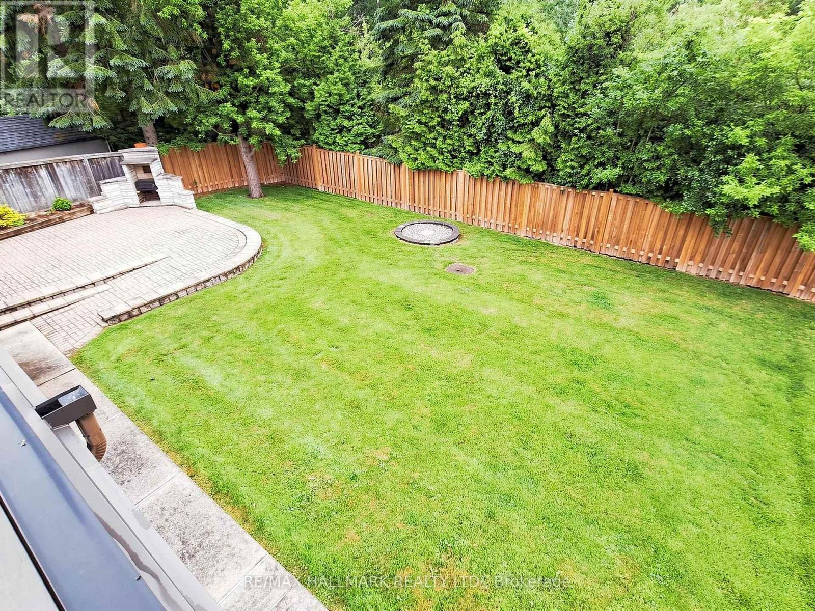 1038 Pinetree Court, Oshawa, Ontario  L1K 1P4 - Photo 12 - E13433678