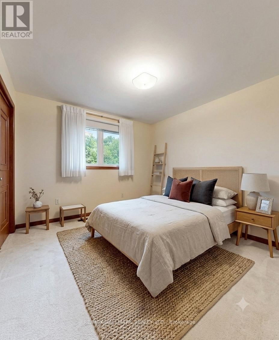 1038 Pinetree Court, Oshawa, Ontario  L1K 1P4 - Photo 28 - E13433678