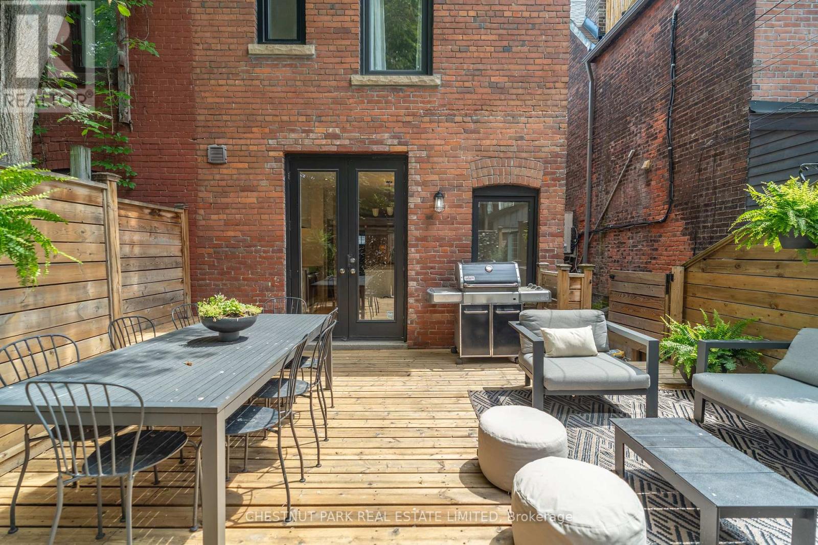 52 Bertmount Avenue, Toronto, Ontario  M4M 2X9 - Photo 19 - E13433684