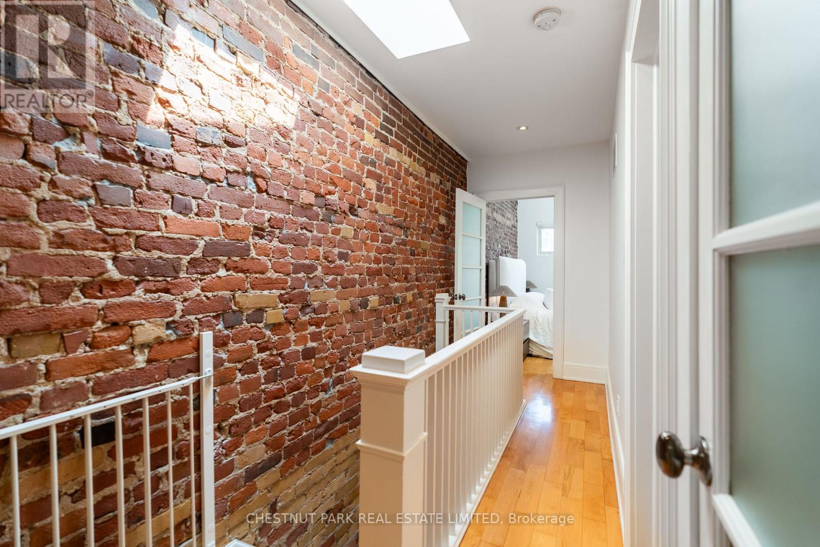 52 Bertmount Avenue, Toronto, Ontario  M4M 2X9 - Photo 33 - E13433684