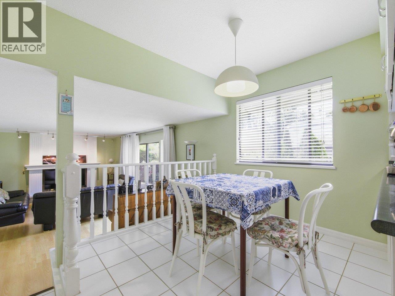 7440 Lawrence Drive, Burnaby, British Columbia  V5A 4G7 - Photo 13 - R3135029