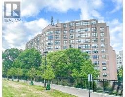 906 - 250 DAVIS DRIVE, Newmarket, Ontario