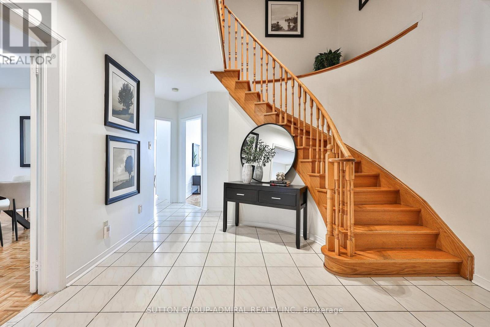 113 Redondo Drive, Vaughan, Ontario  L4J 7S6 - Photo 7 - N13433558