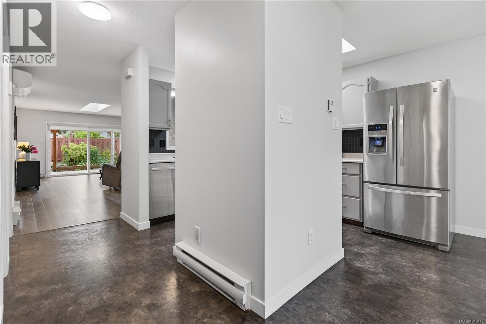 18 1905 Willemar Ave, Courtenay, British Columbia  V9N 3M5 - Photo 10 - 1040117