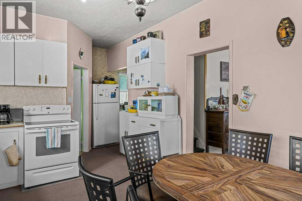5 Mt. Laurie Road, Exshaw, Alberta  T0L 2C0 - Photo 13 - A2318393