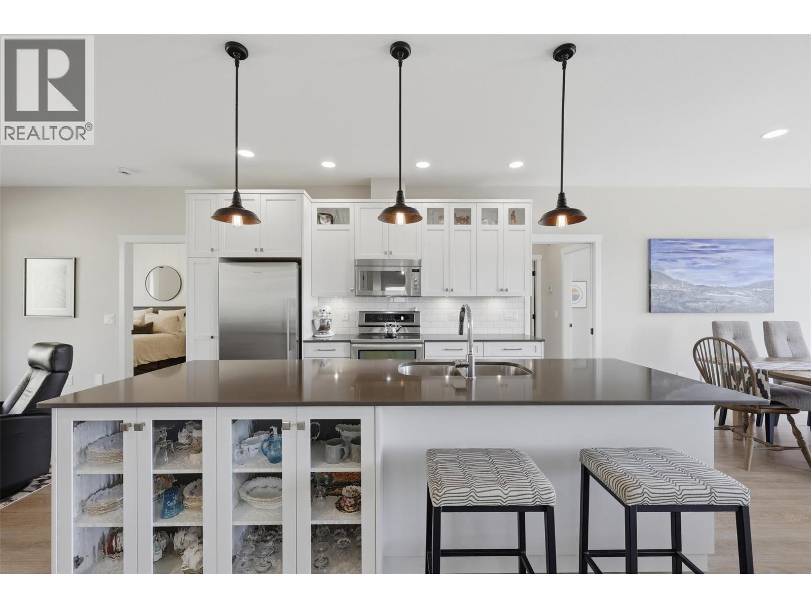 715 Belmonte Terrace, Kamloops, British Columbia  V2H 0C6 - Photo 9 - 10389853