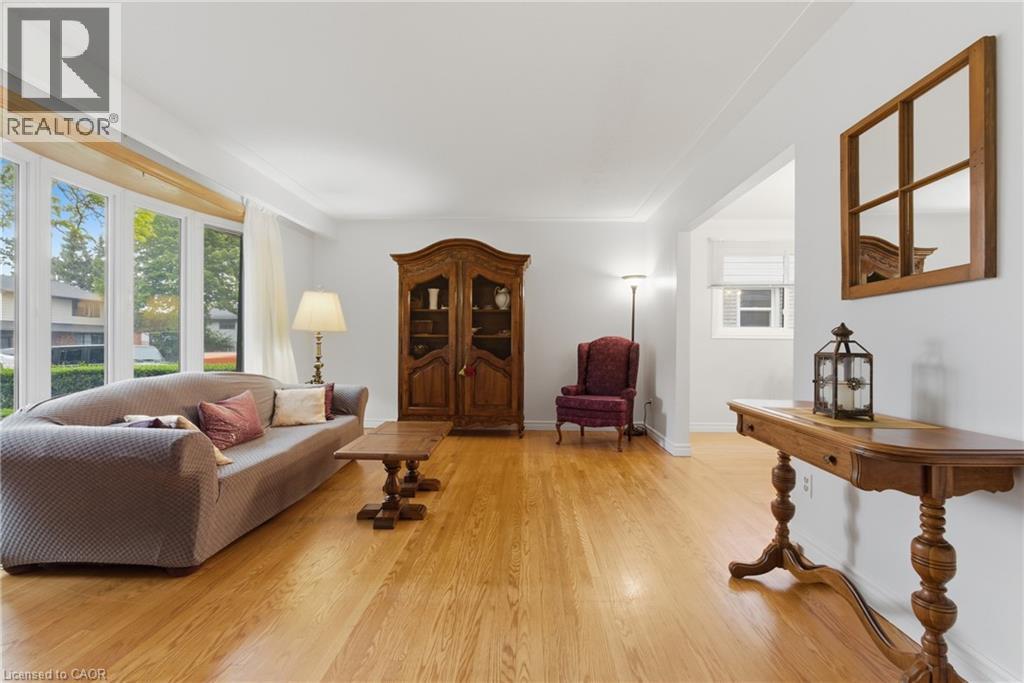 61 San Pedro Drive, Hamilton, Ontario  L9C 2C4 - Photo 8 - 40838141