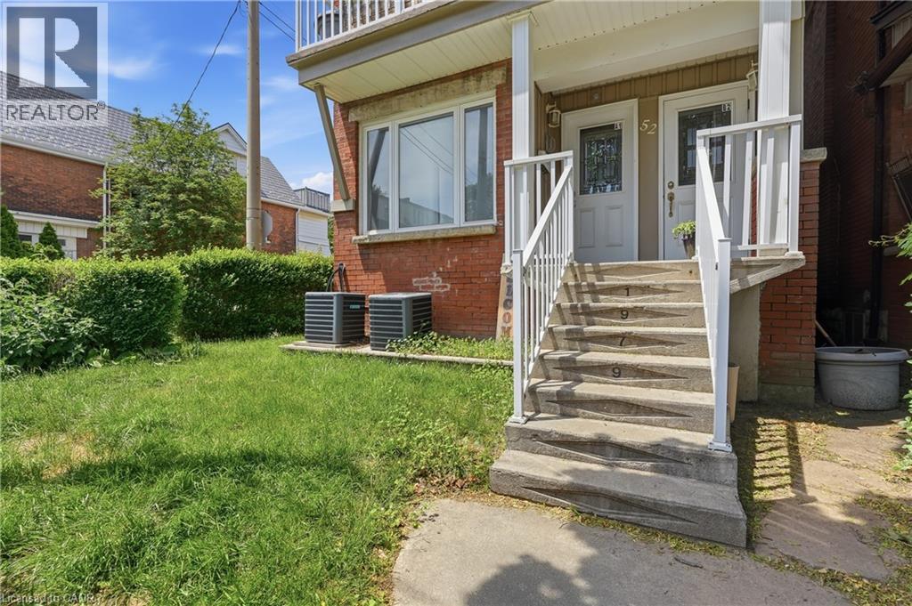52 Cedar Avenue, Hamilton, Ontario  L8M 3A5 - Photo 3 - 40839107
