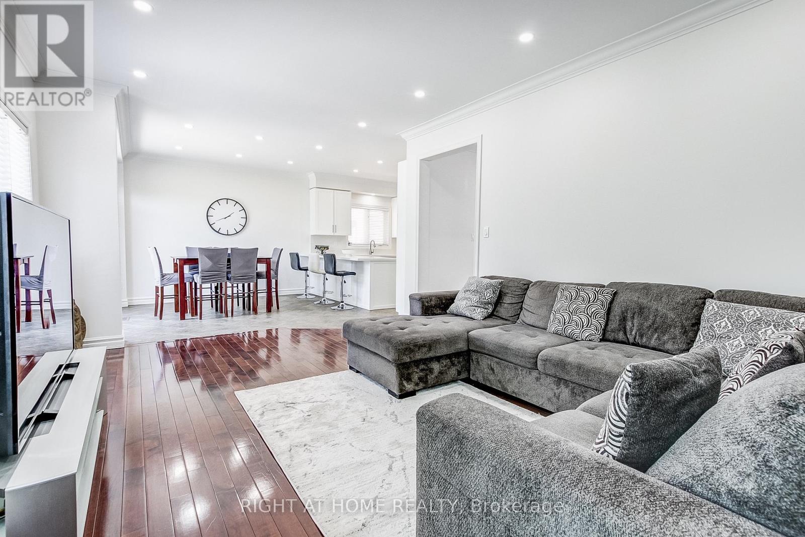 481 Heath Street, Oakville, Ontario  L6H 6N8 - Photo 23 - W13433390